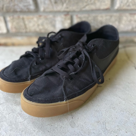 Nike Court Legacy Canvas Black
Gum - Picture 2 of 8